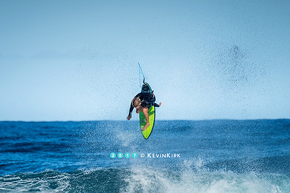 Billabong Pipe Masters © 2018 Kevin Kirk